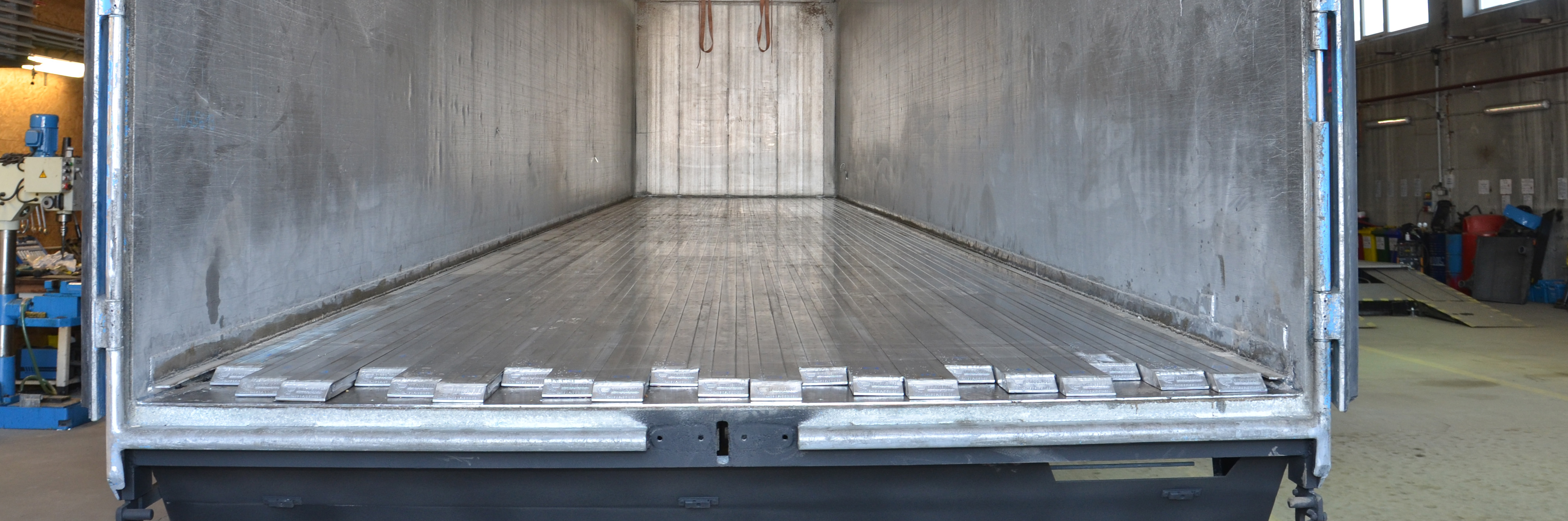 Oprava walking floor - posuvné podlahy návěsu Oprava walking floor